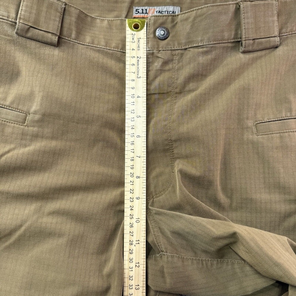 5.11 Tactical Men's Size 42x30 Cargo Comfort‎ Waist Brown Polyester - Picture 9 of 16